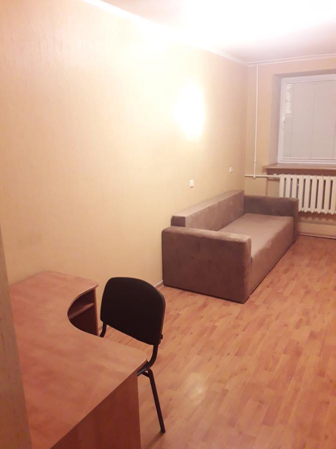 Appartment Near M. 23 Serpnya Kharkiv Exterior photo